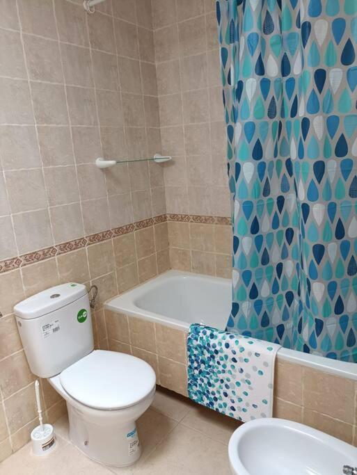 Casa Familiar A Pie De Piscina Villa Vera Luaran gambar